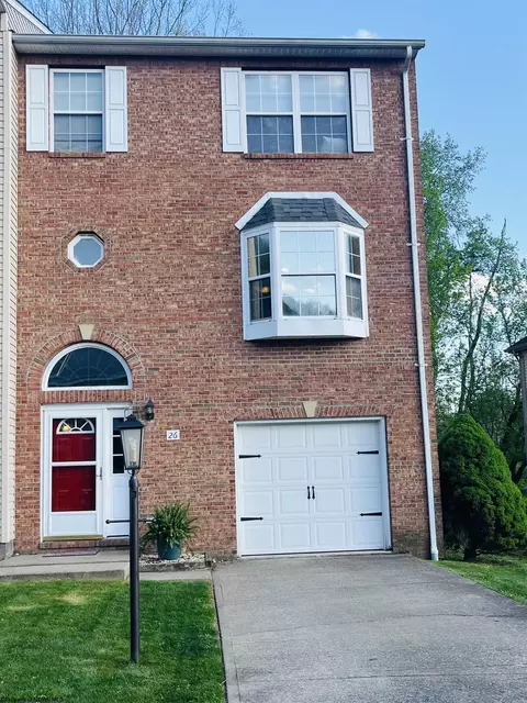 26 Fairway Dr, Mount Clare, WV 26408