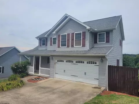 195 Eastgate Dr, Morgantown, WV 26508