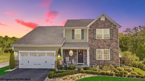 120 Summit Woods Dr, Morgantown, WV 26508