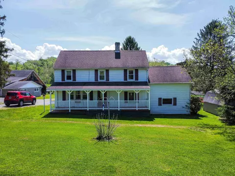474 Pleasant Hill Rd, Morgantown, WV 26508