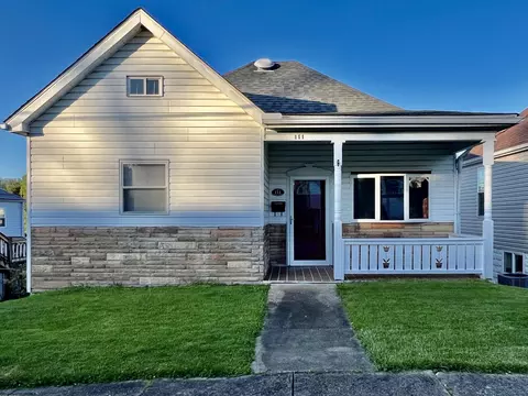 111 Cochran St, Fairmont, WV 26554