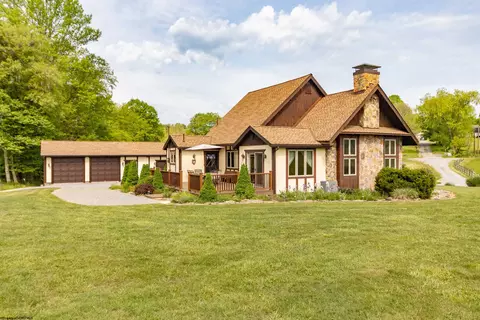 366 Broad Run Rd, Jane Lew, WV 26378