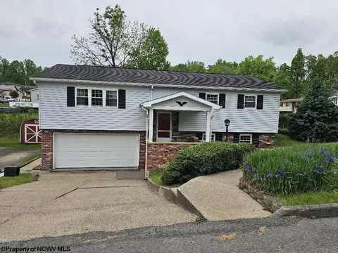 200 Braddock St, Fairmont, WV 26554