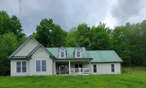 324 S Skyview Dr, Elkins, WV 26241
