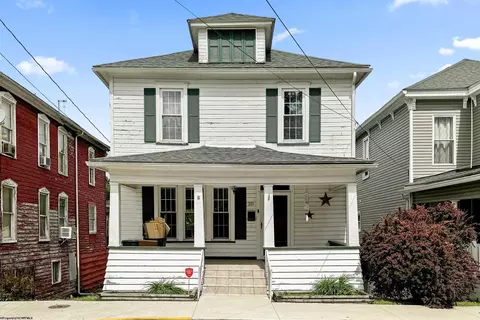 215 Maple Ave, Grafton, WV 26354