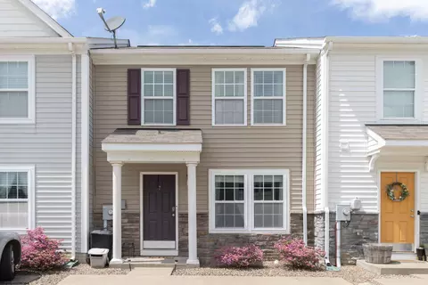 7 Stafford Cir, Fairmont, WV 26554