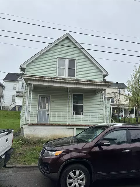 147 S Howard St, Clarksburg, WV 26301