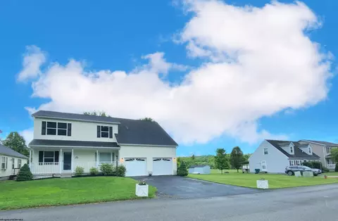 116 Overlook Dr, Clarksburg, WV 26301