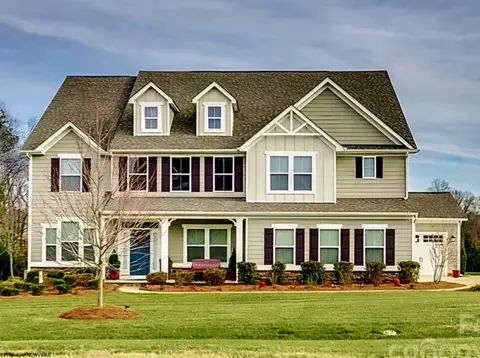 214 Norwood Ct, Morgantown, WV 26508
