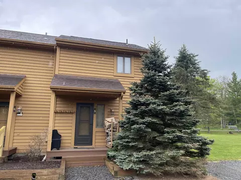5 Deerfield Cir UNIT 5, Davis, WV 26260