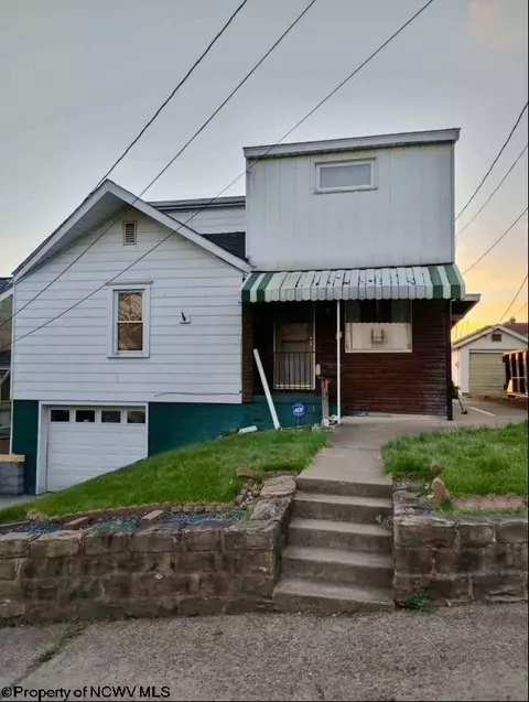 7 Jacob St, Uniontown, PA 15401