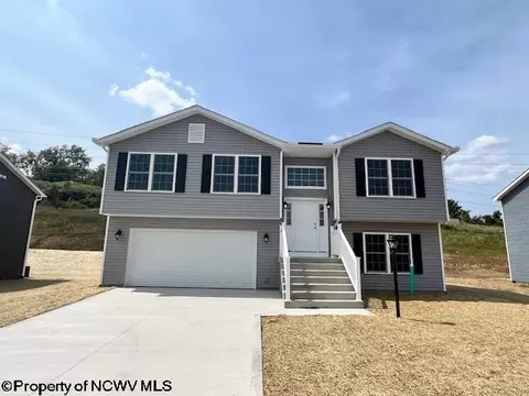 143 Summits Rdg, Morgantown, WV 26508