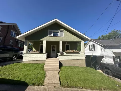 336 E 1st St, Weston, WV 26452