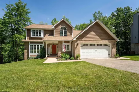 223 Jester Ct, Morgantown, WV 26508