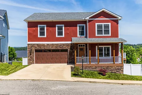 129 Sadie Ln, Morgantown, WV 26508