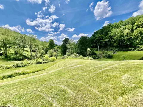 Exterior - 361 Stringtown Rd, Mannington, WV 26582 photo 11 of 12