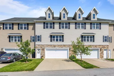 129 Stanley St, Morgantown, WV 26508