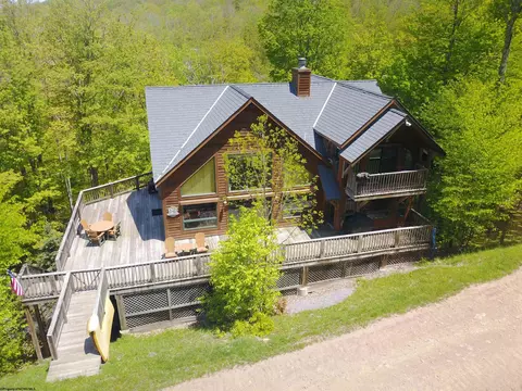 394 Slopeside Rd, Davis, WV 26260 photo 4