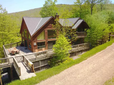394 Slopeside Rd, Davis, WV 26260