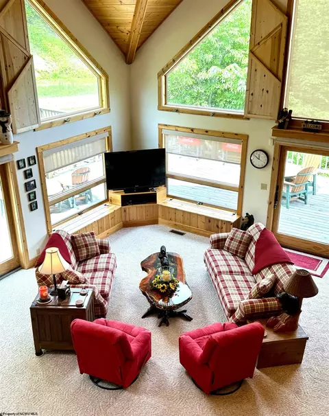 394 Slopeside Rd, Davis, WV 26260 photo 8