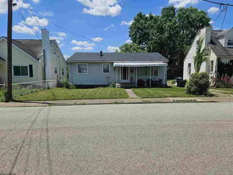 431 Park Ave, South Charleston, WV 25309