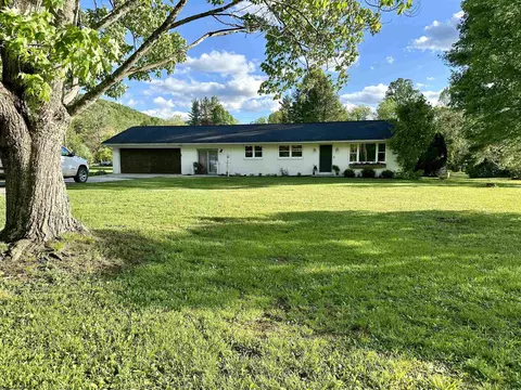 2310 Staunton Parkersburg Tpke, Huttonsville, WV 26273