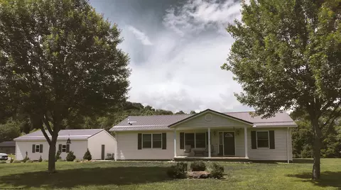 290 Darylene Dr, Buckhannon, WV 26201