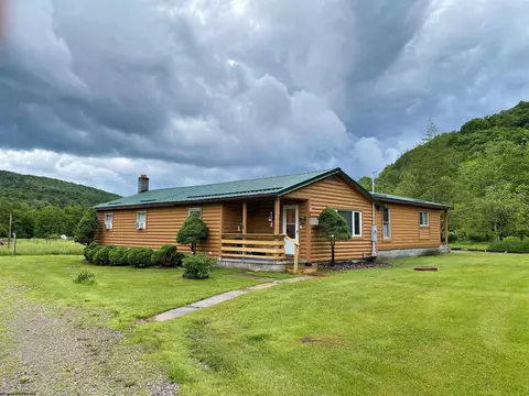 8705 Glady Fork Rd, Bowden, WV 26254 photo 2