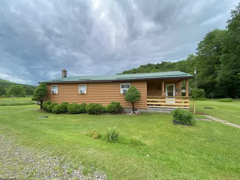 8705 Glady Fork Rd, Bowden, WV 26254 photo 5