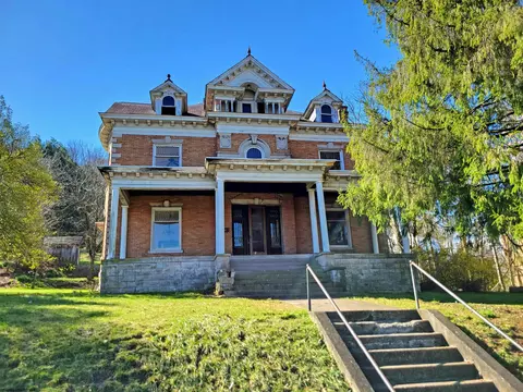 531 Hornor Ave, Clarksburg, WV 26301