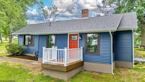 1241 Tyrone Rd, Morgantown, WV 26508
