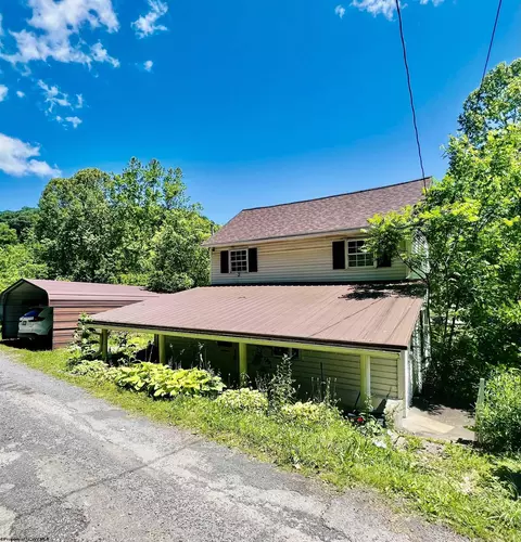 72 Sammy Slay Ln, Metz, WV 26585