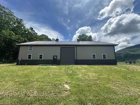 84 Long Acres Rd, Dryfork, WV 26263 photo 3