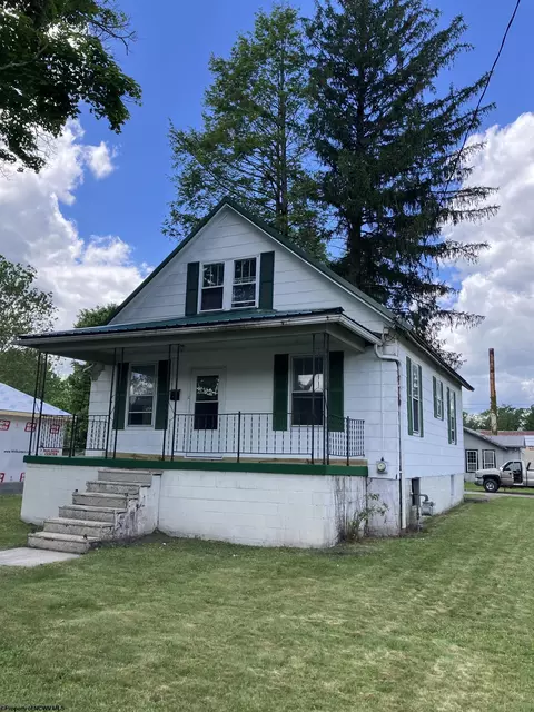 1700 Lavalette Ave, Elkins, WV 26241