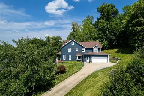6 Stratford Ct, Bridgeport, WV 26330