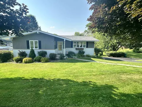 1315 Lincoln Way, Fairmont, WV 26554