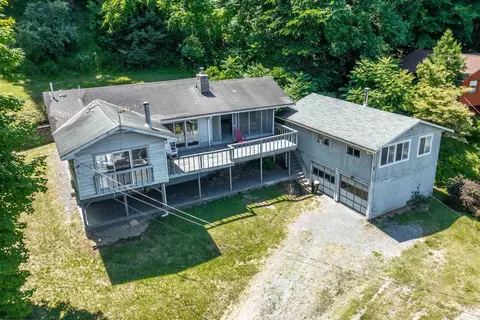 59 Delrose Dr, Morgantown, WV 26508