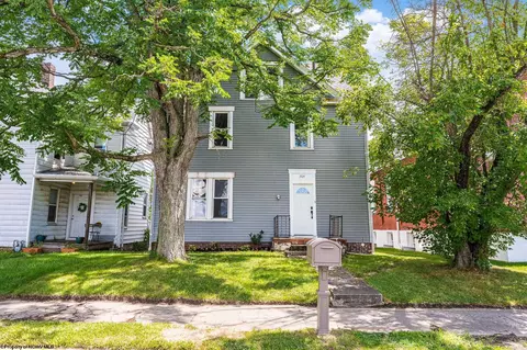 304 Highland Ave, Morgantown, WV 26505