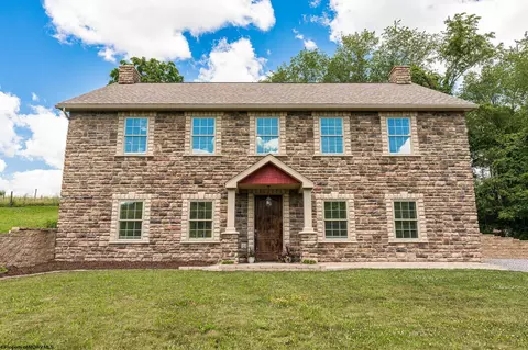 2410 Fairmont Rd, Morgantown, WV 26501