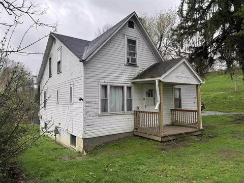 1828 Country Club Rd #1824 CORY CLUB RD, Fairmont, WV 26554
