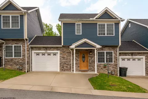 338 Villa View Dr, Morgantown, WV 26505