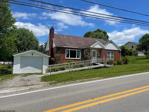 31 Little Sand Run Rd, Buckhannon, WV 26201