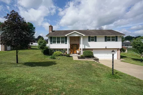 187 Archwood Ave, Bridgeport, WV 26330