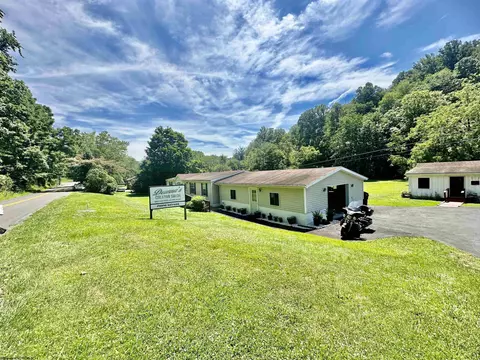 131 Old Davisson Run Rd, Clarksburg, WV 26301
