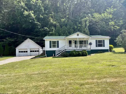 3781 Staunton Parkersburg Tpke, Huttonsville, WV 26273