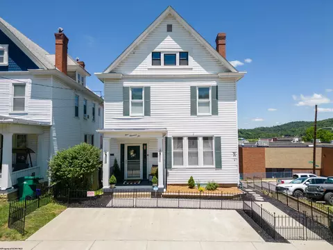 406 Hornor Ave, Clarksburg, WV 26301