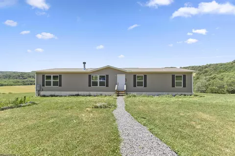 701 Forky Farm Rd, Bruceton Mills, WV 26525