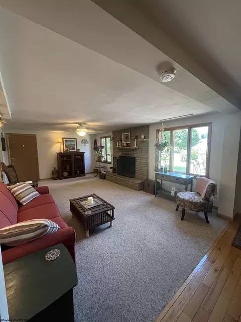101 E Olive St, Bridgeport, WV 26330 photo 11