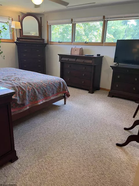 101 E Olive St, Bridgeport, WV 26330 photo 23