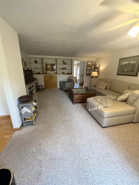101 E Olive St, Bridgeport, WV 26330 photo 16